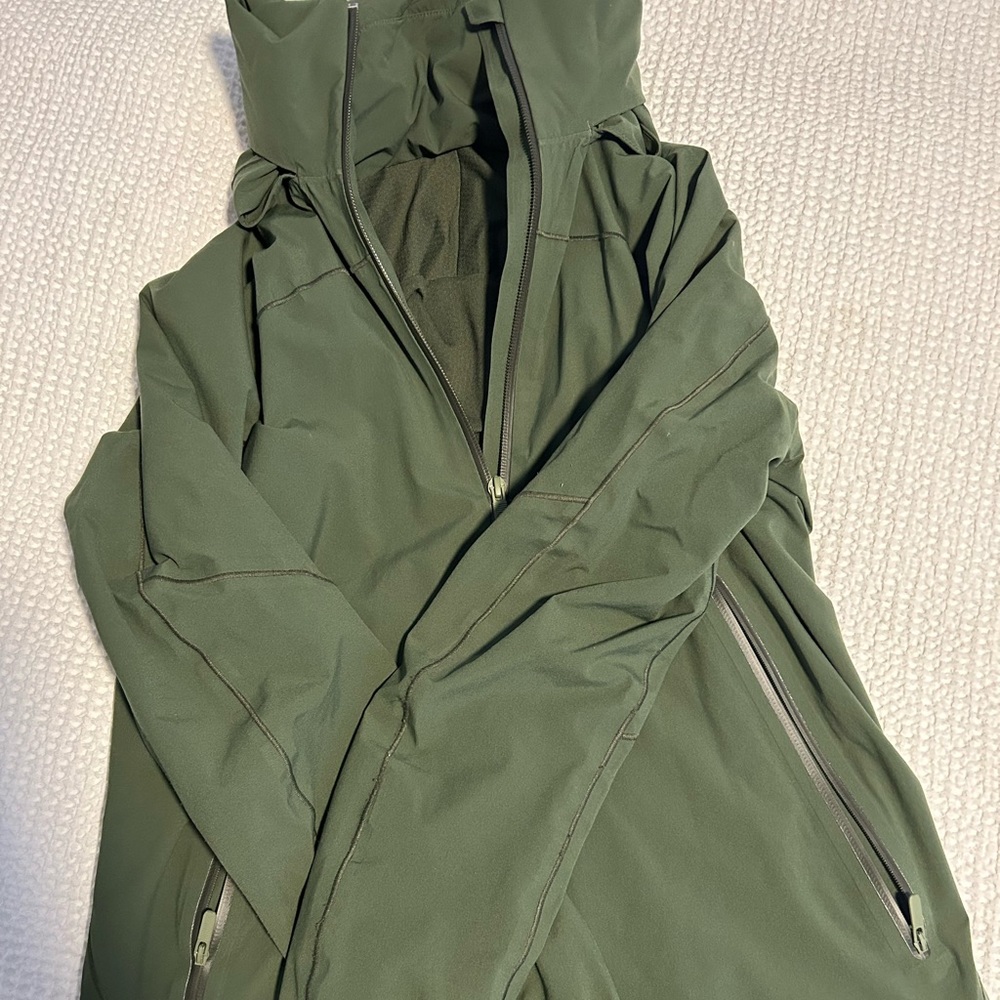 Lululemon jacket
